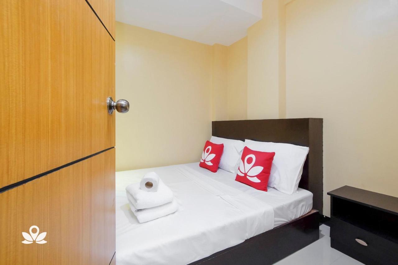 Zen Rooms Time Travellers Makati Makati City Exterior foto